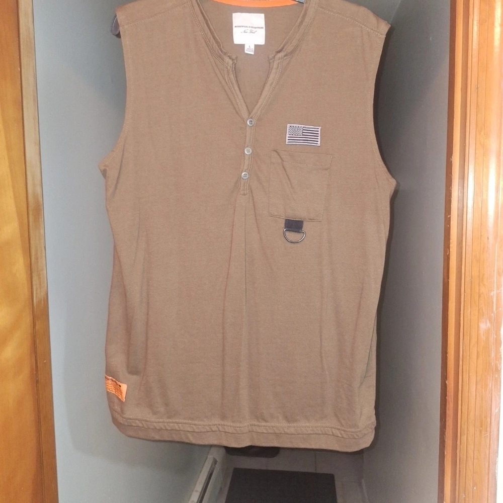 Men's Sleeveless Henley Pocket Tank Top - Brown
